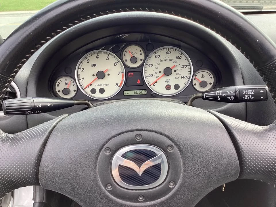 2005 Mazda NB MX-5 Miata - Image 4 of 12