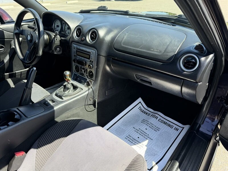 2005 Mazda NB MX-5 Miata - Image 16 of 20