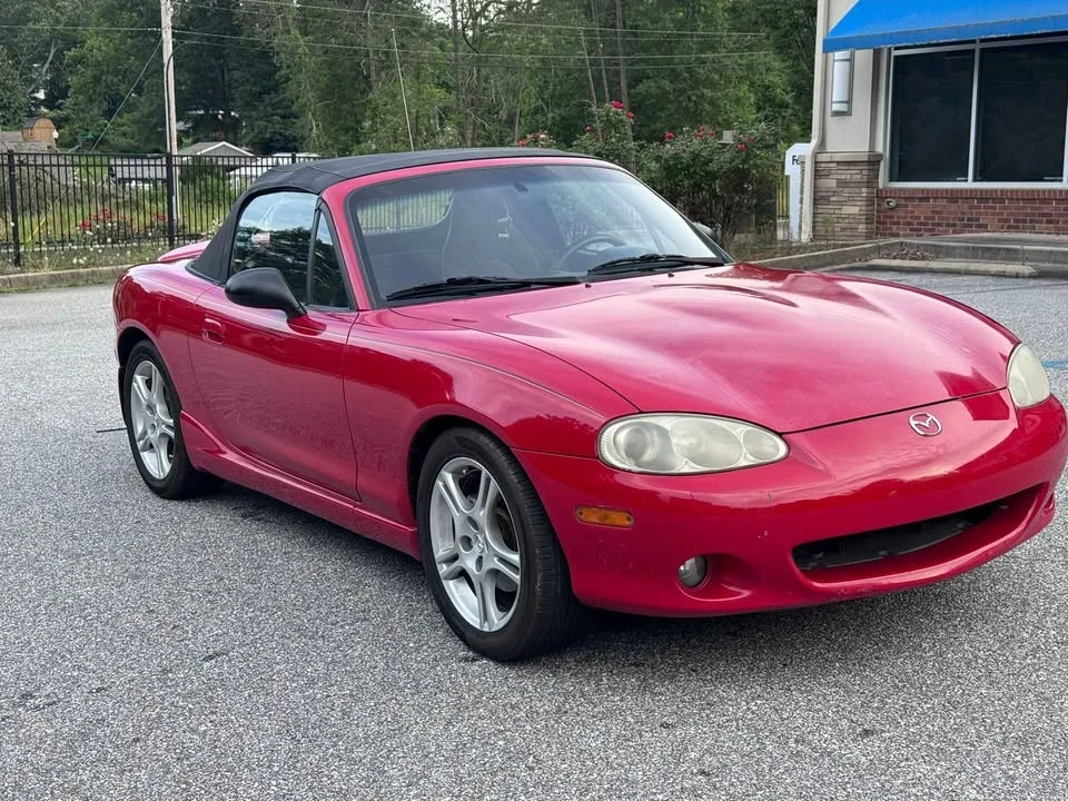 2005 Mazda NB MX-5 Miata - Image 9 of 13