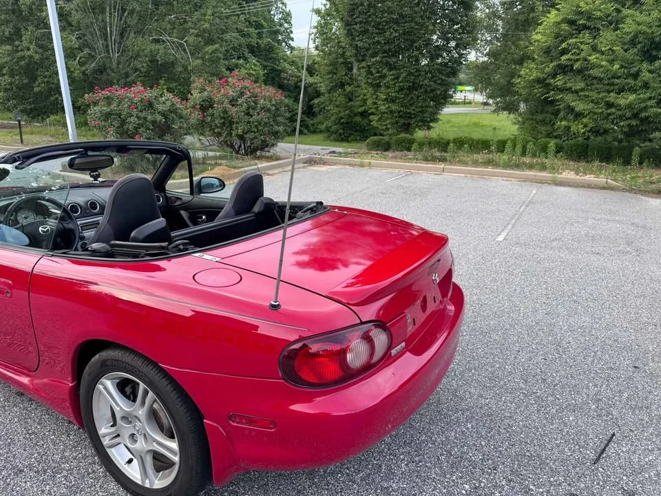 2005 Mazda NB MX-5 Miata - Image 5 of 13