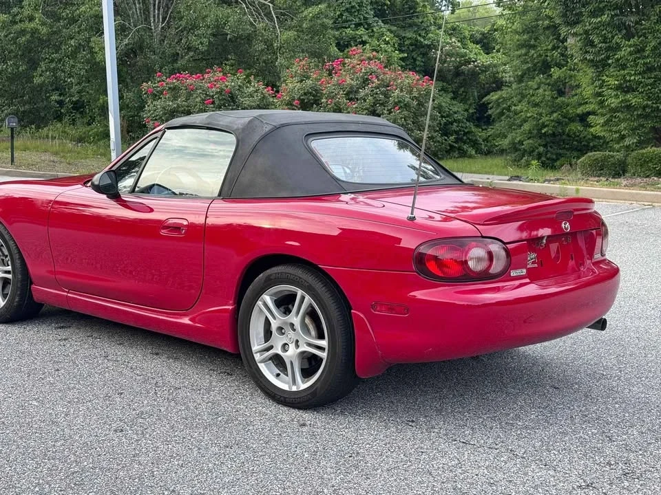 2005 Mazda NB MX-5 Miata - Image 12 of 13