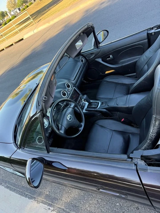 2005 Mazda NB MX-5 Miata - Image 7 of 12