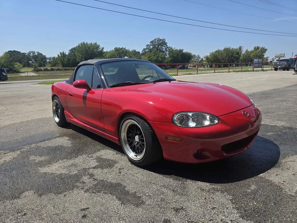 2005 Mazda NB MX-5 Miata - Image 5 of 8