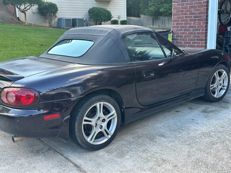 2005 Mazda NB MX-5 Miata - Image 2 of 8
