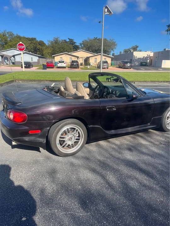 2005 Mazda NB MX-5 Miata - Image 3 of 10