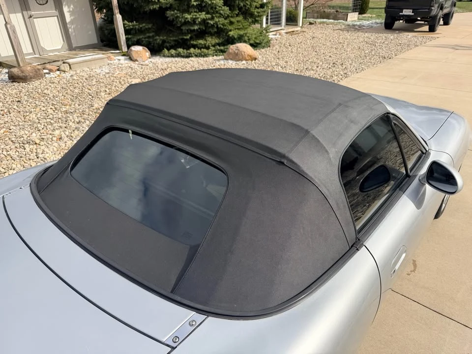 2005 Mazda NB MX-5 Miata - Image 14 of 20