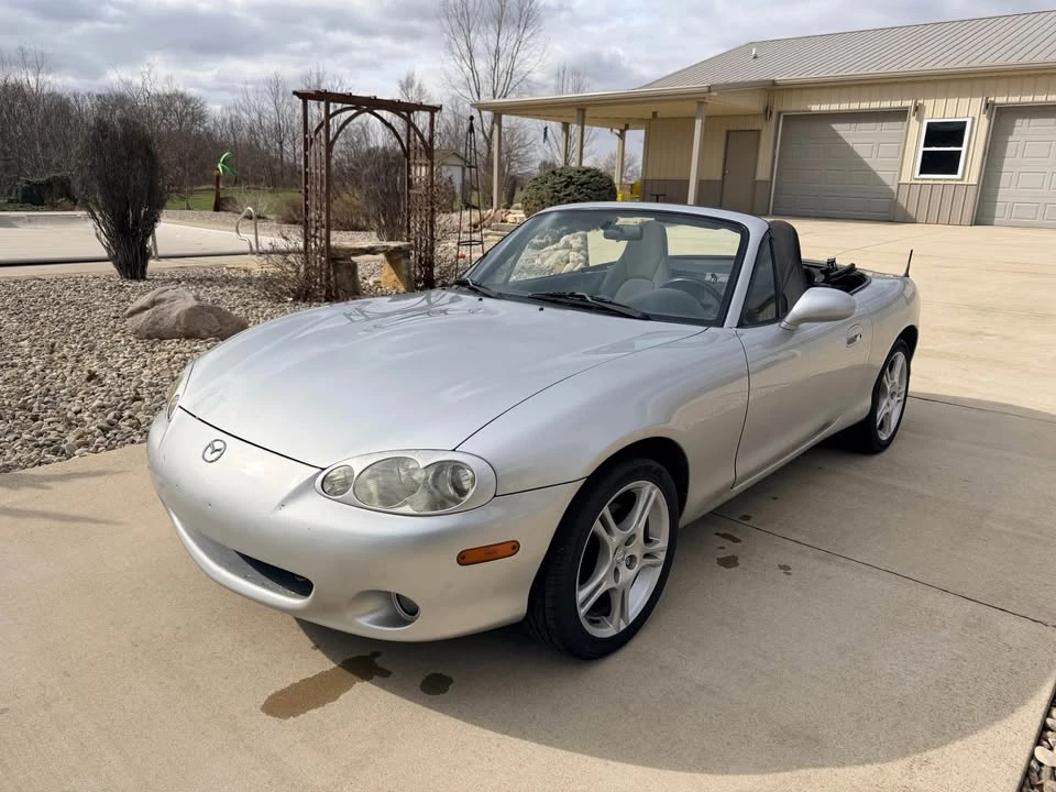 2005 Mazda NB MX-5 Miata - Image 4 of 20