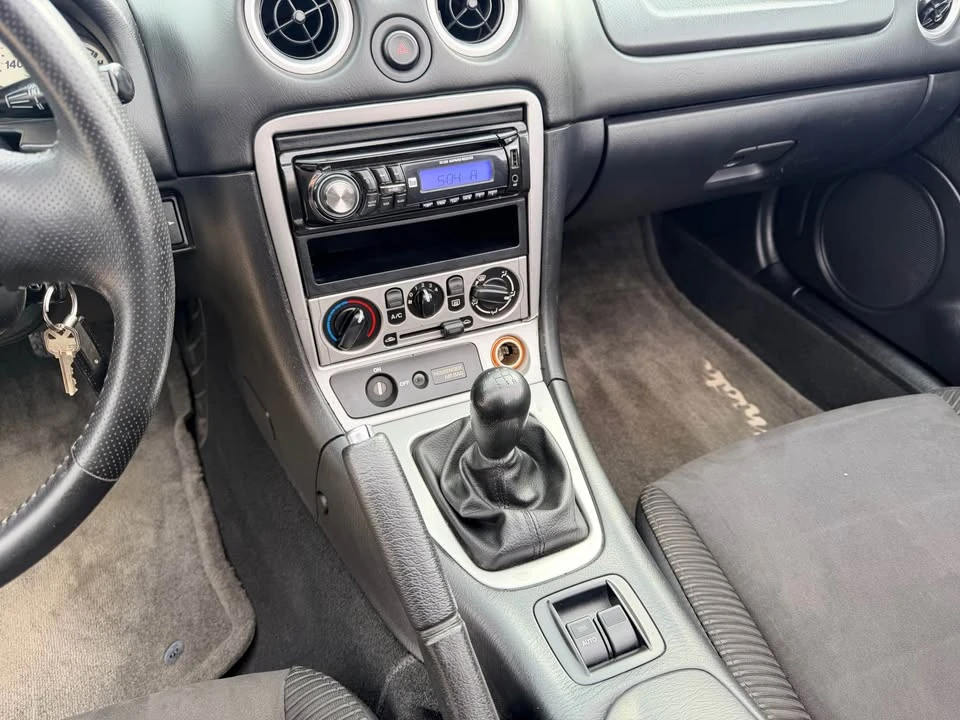 2005 Mazda NB MX-5 Miata - Image 11 of 20