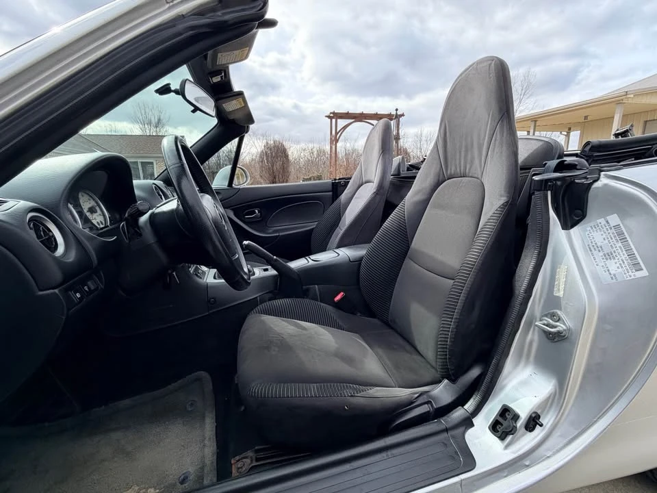2005 Mazda NB MX-5 Miata - Image 12 of 20