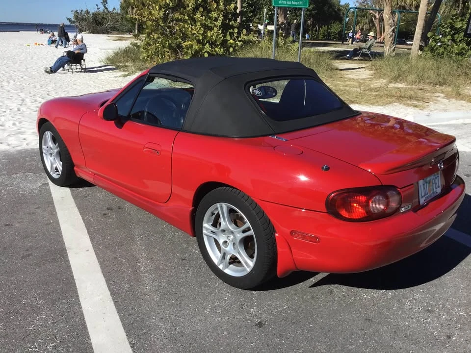 2005 Mazda NB MX-5 Miata - Image 4 of 5