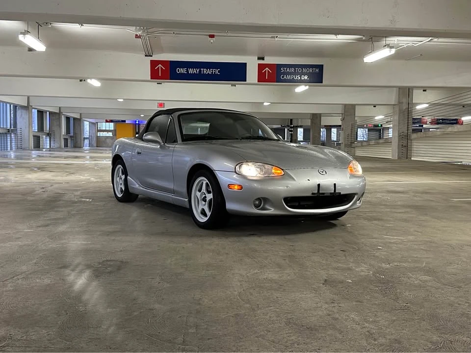 2005 Mazda NB MX-5 Miata - Image 2 of 8
