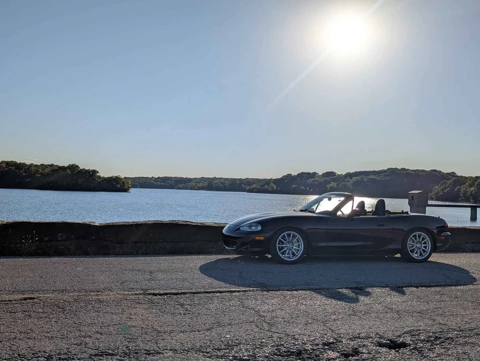 2005 Mazda NB MX-5 Miata - Image 6 of 10