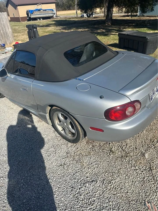 2005 Mazda NB MX-5 Miata - Image 7 of 9