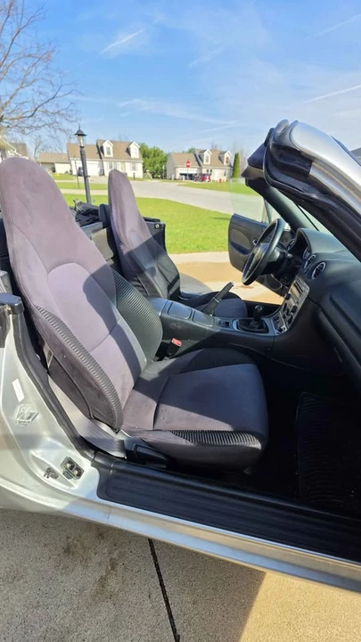 2005 Mazda NB MX-5 Miata - Image 17 of 18