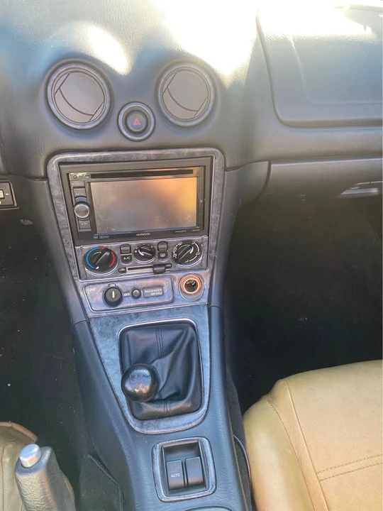 2005 Mazda NB MX-5 Miata - Image 12 of 13