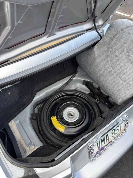 2005 Mazda NB MX-5 Miata - Image 11 of 17