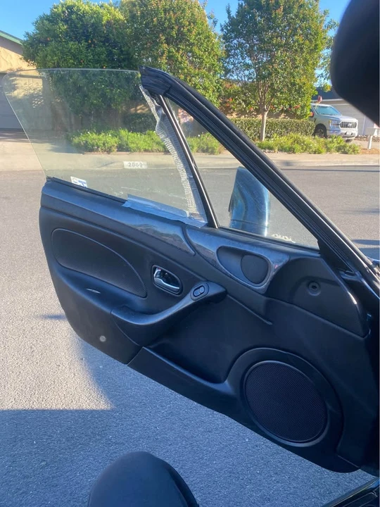 2005 Mazda NB MX-5 Miata - Image 11 of 13