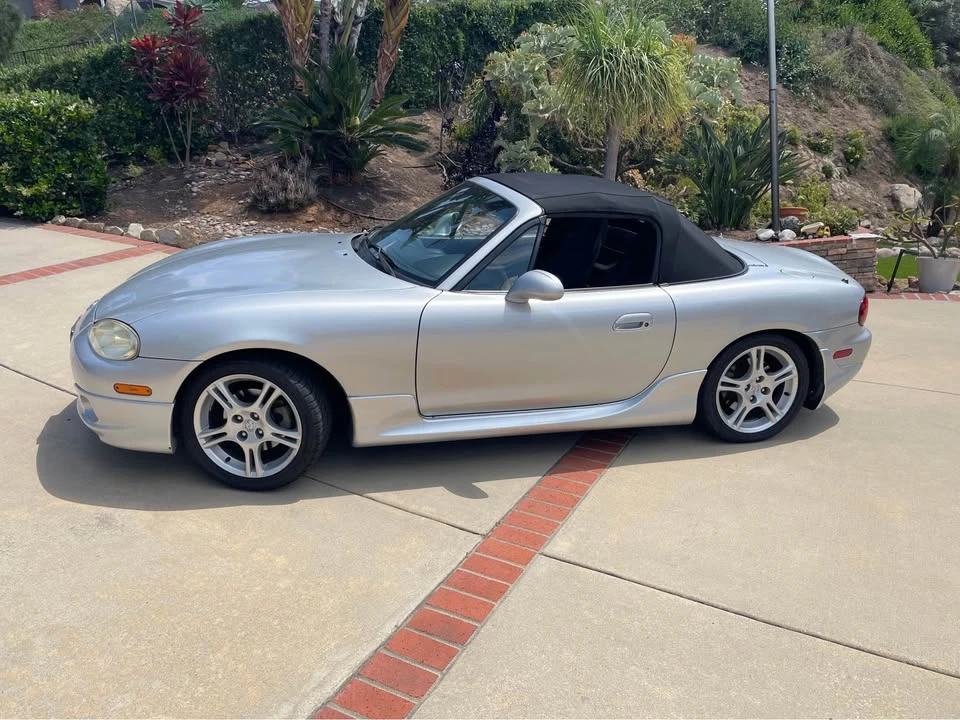 2005 Mazda NB MX-5 Miata - Image 4 of 6