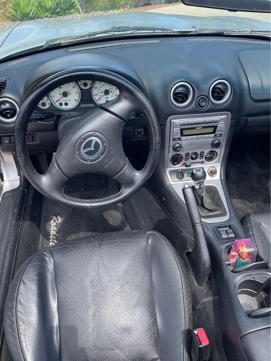 2005 Mazda NB MX-5 Miata - Image 6 of 6