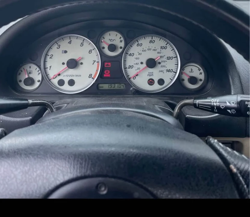 2005 Mazda NB MX-5 Miata - Image 9 of 10