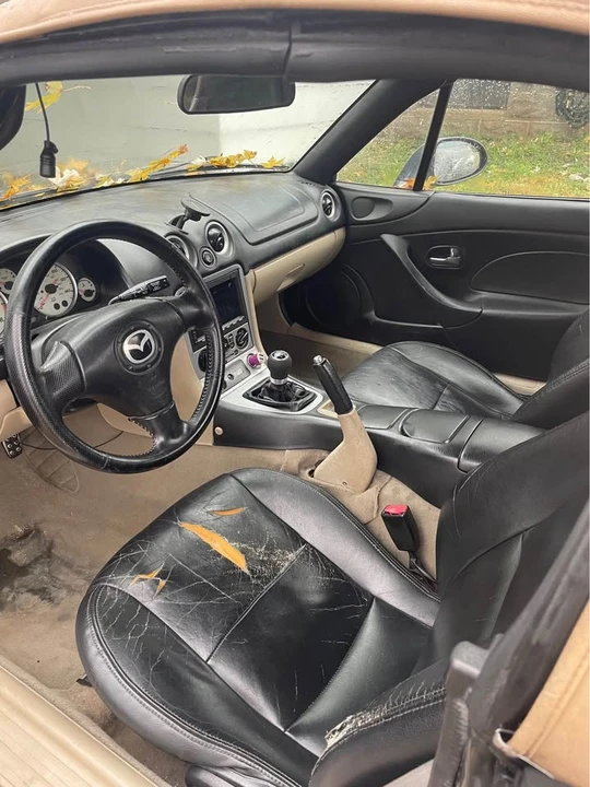 2005 Mazda NB MX-5 Miata - Image 6 of 10