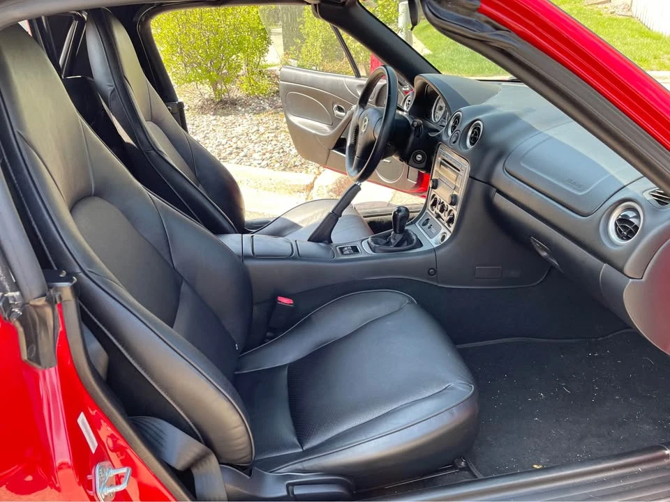 2005 Mazda NB MX-5 Miata - Image 4 of 14
