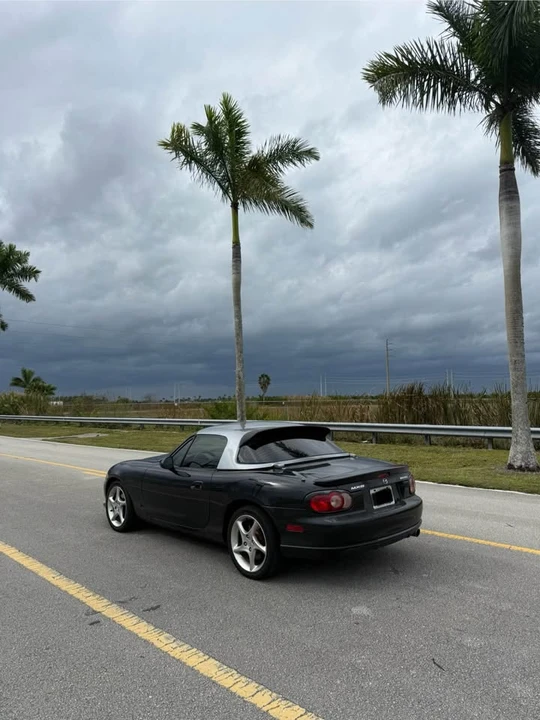 2005 Mazda NB Mazdaspeed MX-5 Miata - Image 3 of 12
