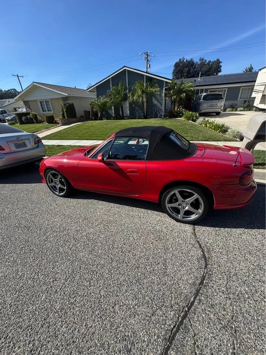 2005 Mazda NB Mazdaspeed MX-5 Miata - Image 4 of 11