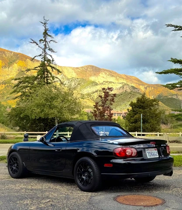 2005 Mazda NB Mazdaspeed MX-5 Miata - Image 3 of 20