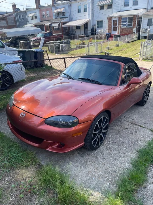 2005 Mazda NB Mazdaspeed MX-5 Miata - Image 3 of 20
