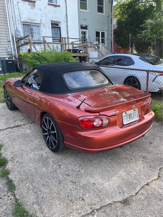 2005 Mazda NB Mazdaspeed MX-5 Miata - Image 5 of 20