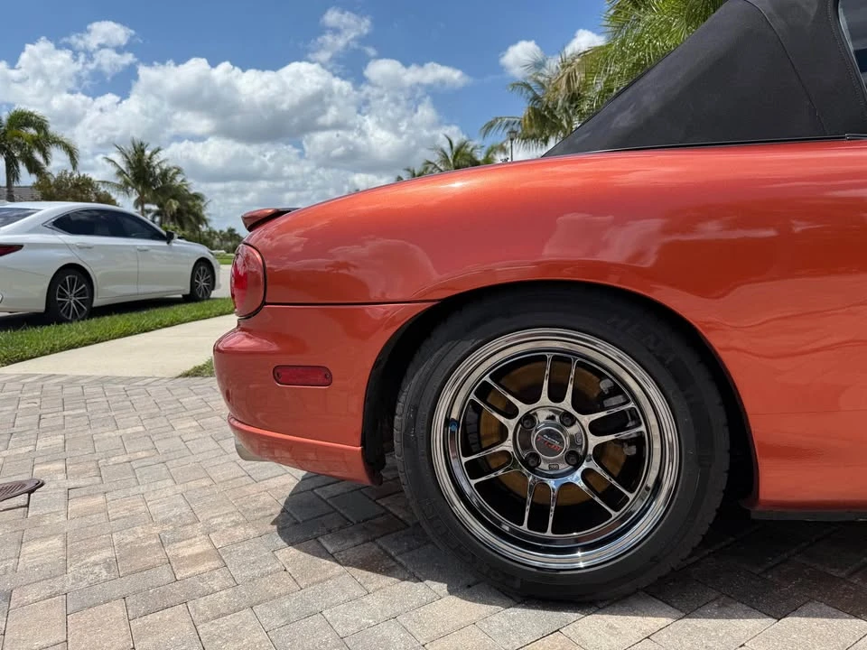 2005 Mazda NB Mazdaspeed MX-5 Miata - Image 4 of 11