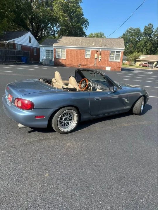 2005 Mazda NB MX-5 Miata - Image 2 of 12