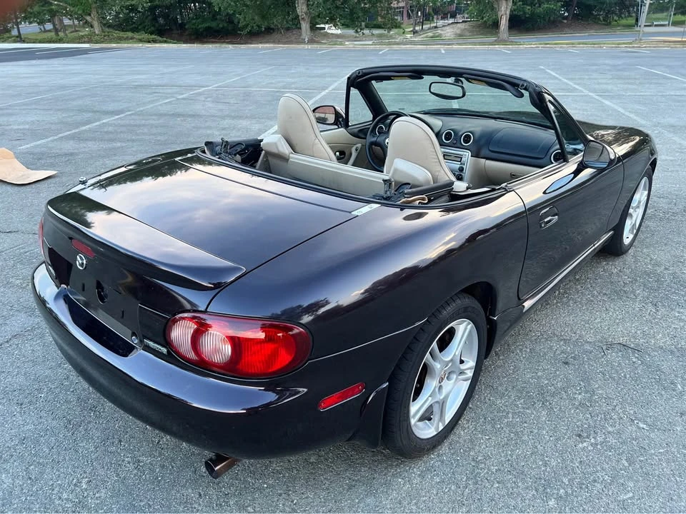 2005 Mazda NB MX-5 Miata - Image 3 of 20