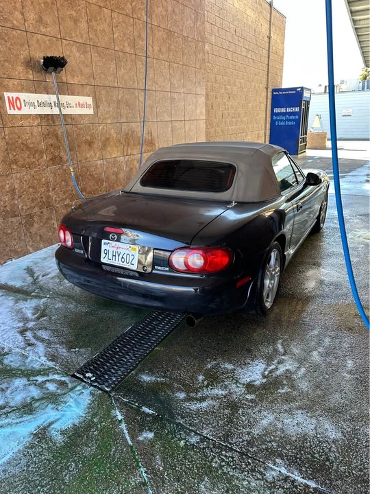 2005 Mazda NB MX-5 Miata - Image 2 of 8