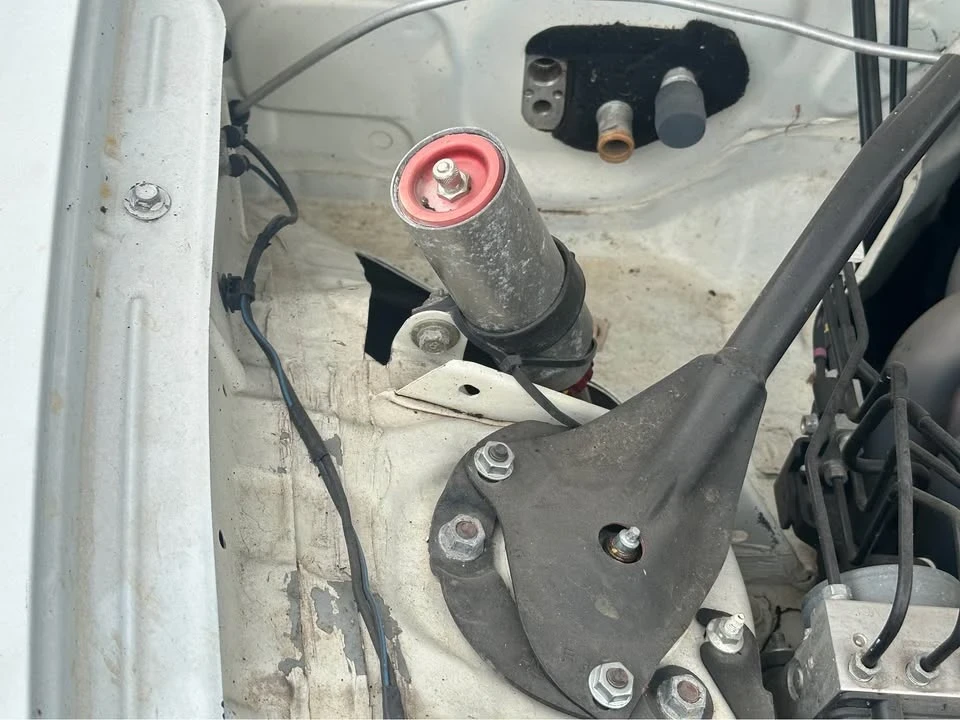 2005 Mazda NB MX-5 Miata - Image 10 of 17