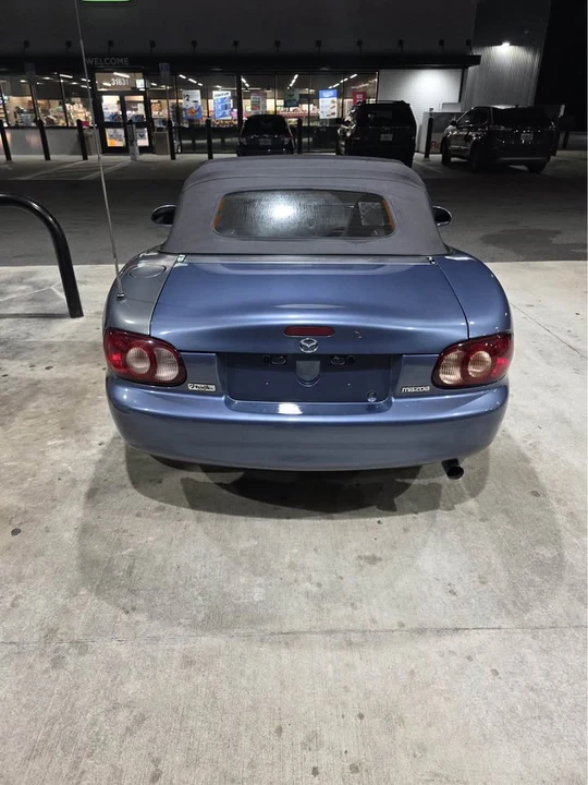 2005 Mazda NB MX-5 Miata - Image 8 of 15