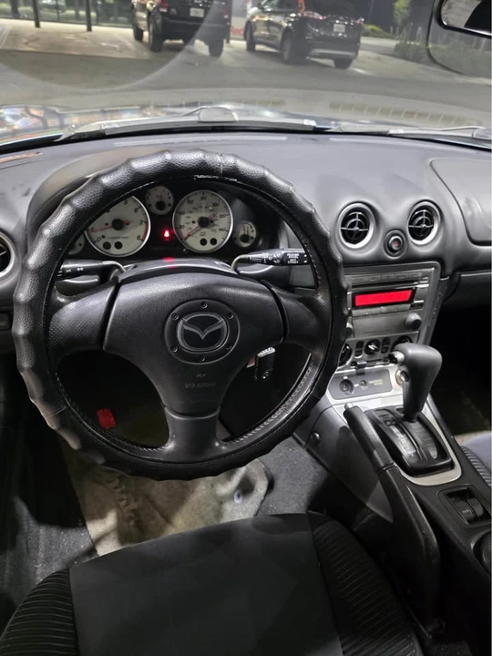 2005 Mazda NB MX-5 Miata - Image 14 of 15