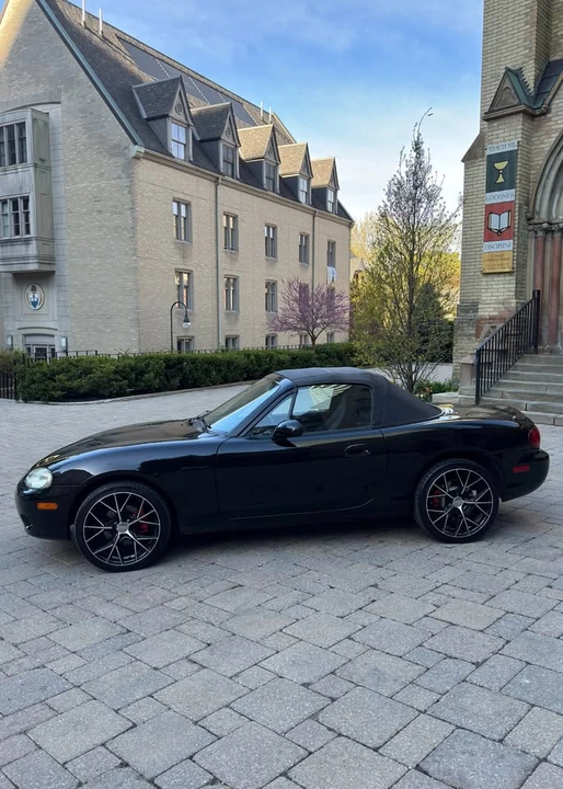 2005 Mazda NB MX-5 Miata - Image 5 of 13