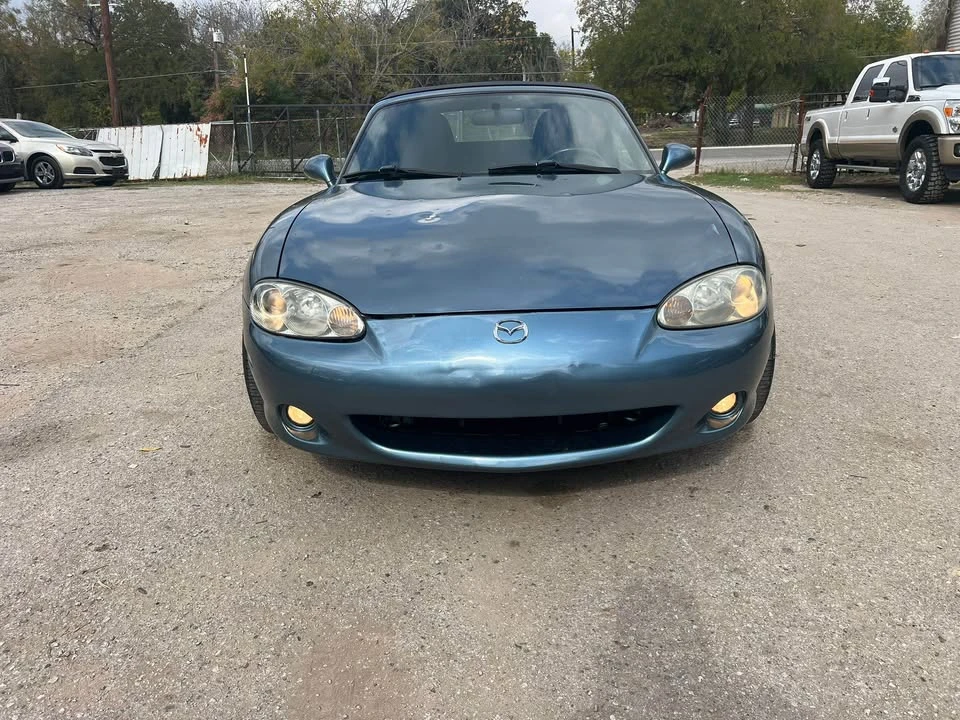 2005 Mazda NB MX-5 Miata - Image 2 of 10
