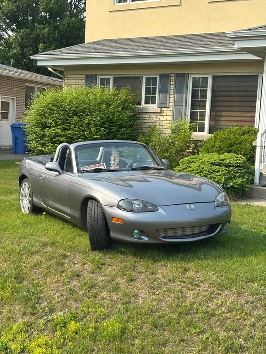 2005 Mazda NB MX-5 Miata - Image 2 of 7