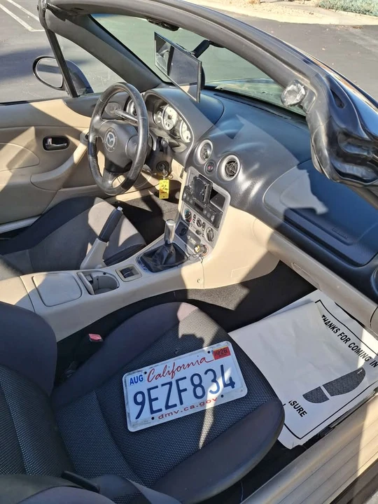 2005 Mazda NC MX-5 Miata - Image 5 of 10