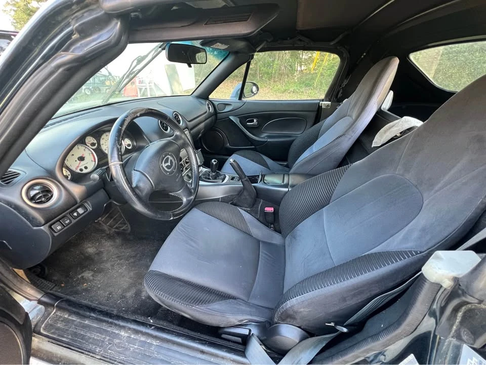 2005 Mazda NB MX-5 Miata - Image 4 of 8