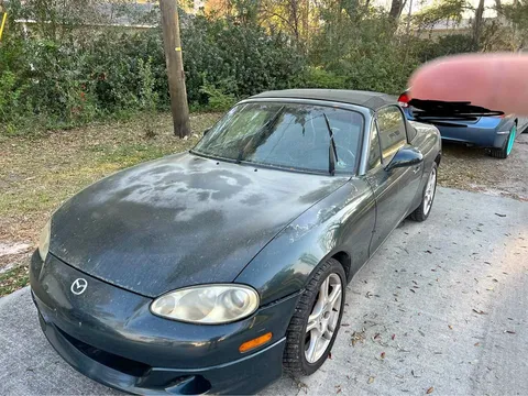 2005 Mazda MX-5 Miata RF Club