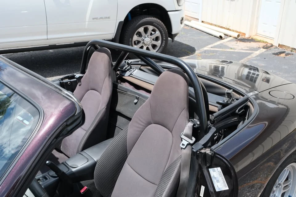2005 Mazda NB MX-5 Miata - Image 9 of 10