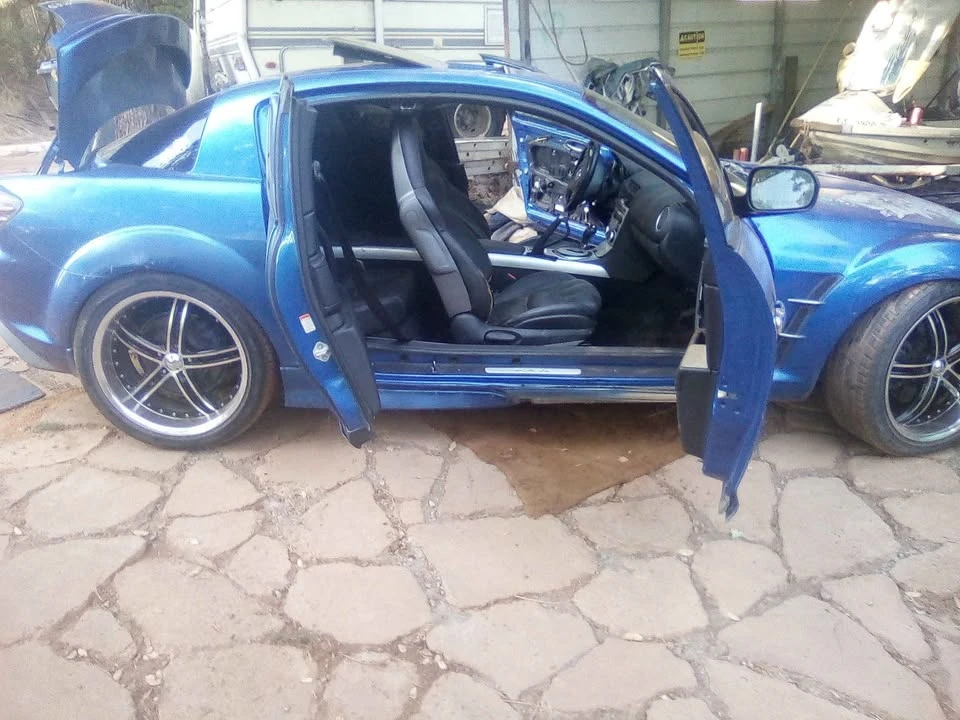2005 Mazda RX-8 1st Gen - Image 6 of 10