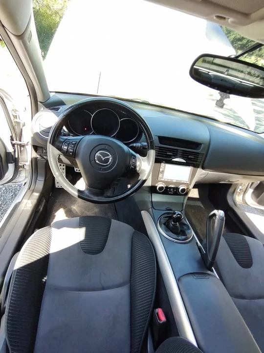 2005 Mazda RX-8 1st Gen - Image 18 of 20