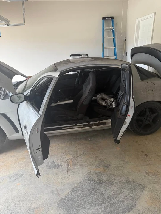 2005 Mazda RX-8 1st Gen - Image 5 of 5