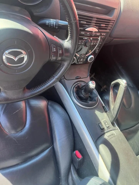 2005 Mazda RX-8 1st Gen - Image 2 of 5