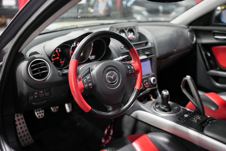 2005 Mazda RX-8 1st Gen - Image 11 of 20